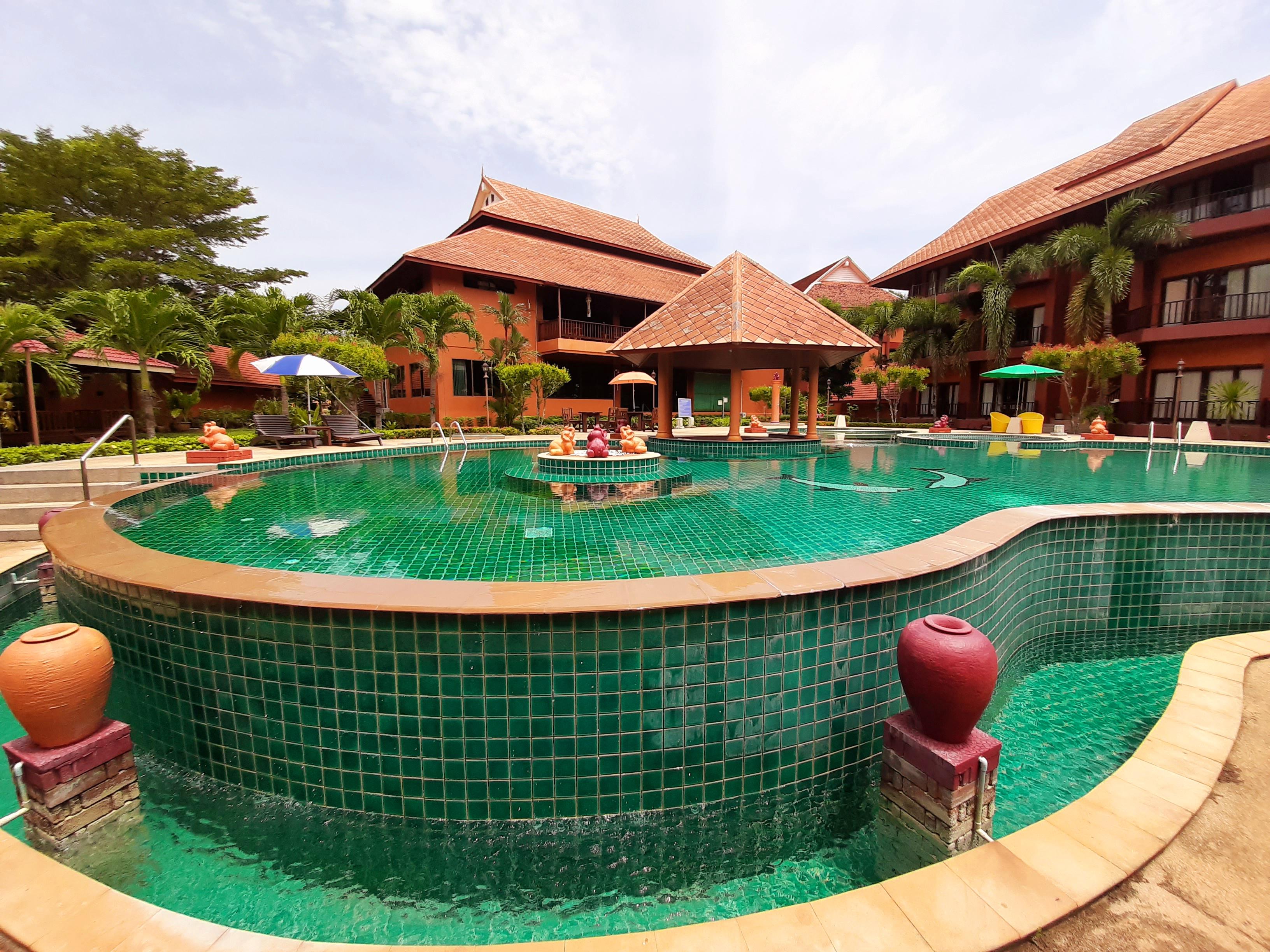 Andamanee Boutique Resort Aonang Krabi - Free Beach Shuttle Ao Nang Bagian luar foto